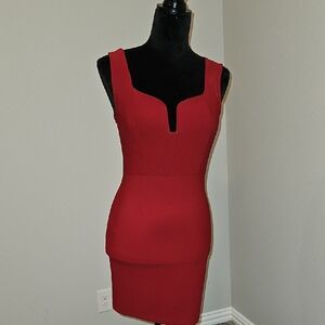 Elegant Red Sleeveless Dress